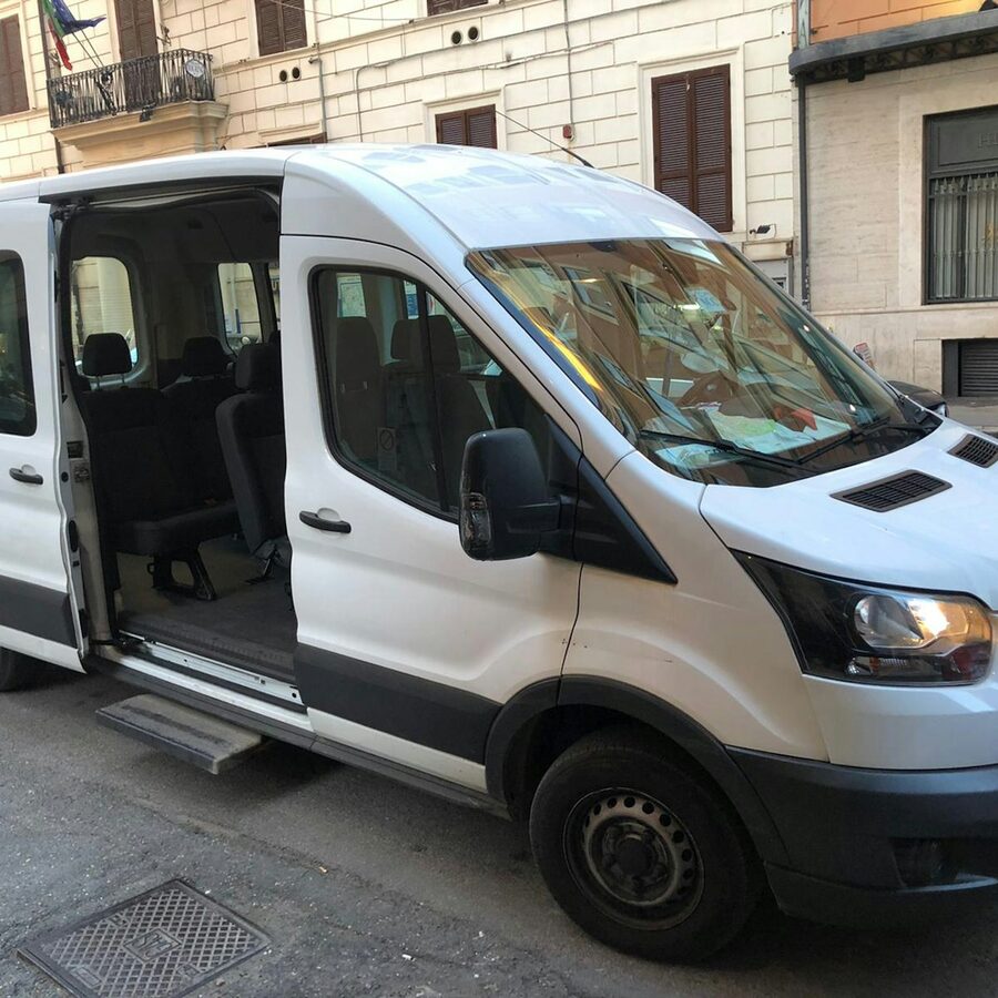 Minivan Airport Transfer for Convenient and Affordable Travel Come to Rome